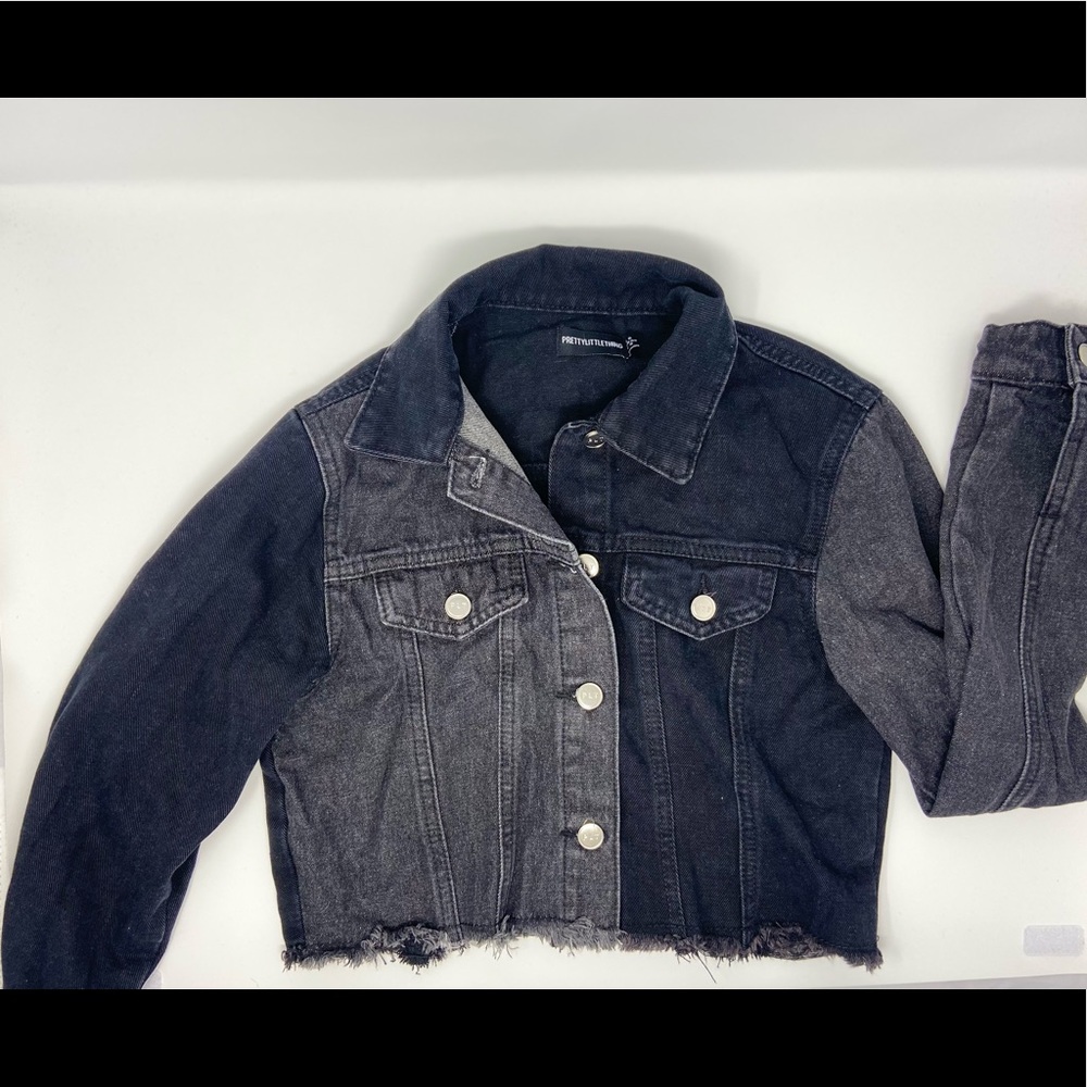 Pretty Little Thing cropped jean jacket